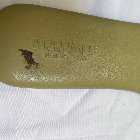 Women’s Cushionaire Slide Sandals in Green - Picture 4 of 5